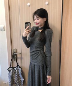 French-Style Gray Two-Piece Dress Set for Women - High-End Knitted Top & Long Skirt - Spring 2025 Fashion