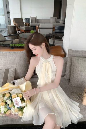French-Style Halter Neck Rhinestone Chiffon Dress, Sleeveless Irregular Short Skirt, Fairy Waist-Defining for Summer Elegance
