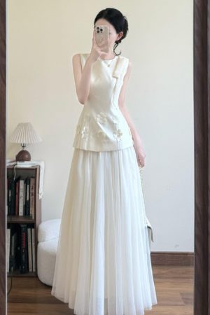 French-Style High-End Sleeveless White Dress for Women with Mesh Splicing and Fairy Long Skirt â€“ Perfect for Summer Events