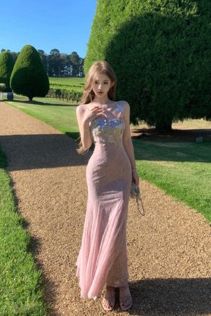 French-Style Lace Mesh Camisole Dress for Women - Fitted Waist, Slim Silhouette, Mermaid Hem, Bodycon Long Skirt - Summer Fashion