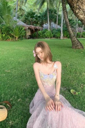 French-Style Lace Mesh Camisole Dress for Women - Fitted Waist, Slim Silhouette, Mermaid Hem, Bodycon Long Skirt - Summer Fashion