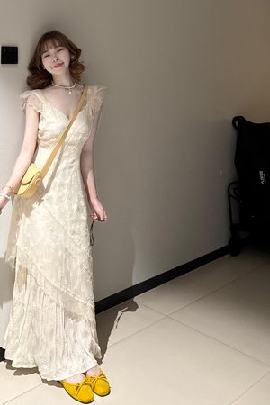 French-Style Lace Spliced Dress for Women - V-Neck Long Dress Perfect for Summer Beach Vacations, Fairy Aesthetic