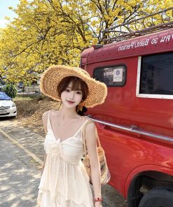 French-Style Lace Splicing Camisole Top & Half Skirt Women's Dress Set - Summer Fashion Essential