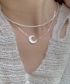 French Style Light Luxury Deep Sea Natural White Mother-of-Pearl Moon Necklace for Women, S925 Silver Clavicle Chain, Influencer Favorite