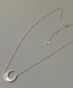 French Style Light Luxury Deep Sea Natural White Mother-of-Pearl Moon Necklace for Women, S925 Silver Clavicle Chain, Influencer Favorite