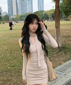 French-Style Long Sleeve Fitted Knitted Dress for Women - Waist-Cinching Bodycon Mini Skirt, Elegant Design, Perfect for Spring