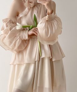 French-Style Long Sleeve Halter Ruffled Dress for Women, Off-Shoulder Bow Detail, Autumn Vacation Dress