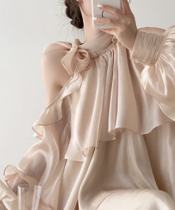 French-Style Long Sleeve Halter Ruffled Dress for Women, Off-Shoulder Bow Detail, Autumn Vacation Dress