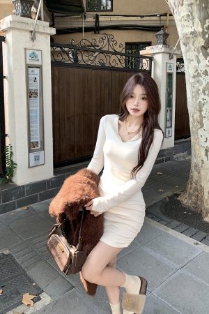 French-Style Long Sleeve Knitted Bodycon Dress for Women - Slim Fit Sexy Mini Skirt for Early Spring Fashion
