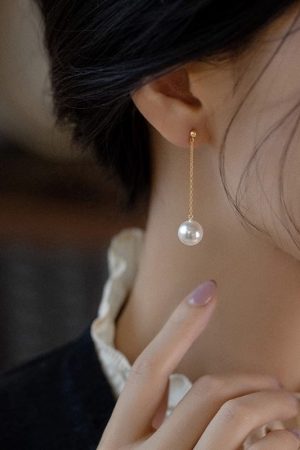 French-Style Long Tassel Pearl Earrings - Niche High-End Stud Accessories for 2025 Fashion Trends