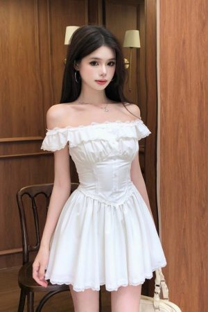French-Style One-Shoulder White Dress for Women, Lace Splicing, Waist-Cinching Design, Summer Short Skirt, Chic & Trendy