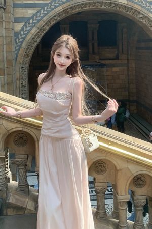 French-Style Pleated Split Dress for Women - Elegant Summer Vacation Long Skirt with High-End Feel, Perfect for 90s and Y2K Fashion.
