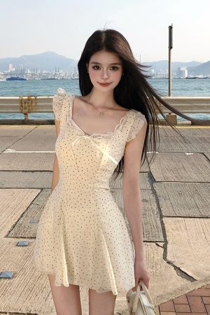 French-Style Polka Dot Dress for Women â€“ Waist-Cinching Bow Tie Design, Short Skirt, Summer Vacation Fashion