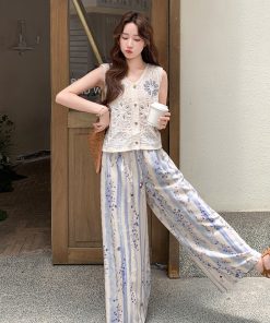 French-Style Printed High-Waisted Wide-Leg Pants Set with Hollowed-Out Top - Vintage Summer 2025 Two-Piece Outfit for Women