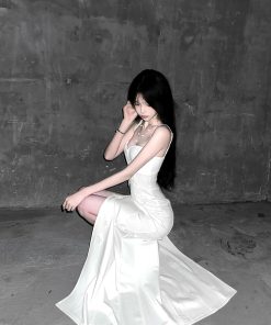 French-Style Pure Desire White Floral Split Strap Dress for Women - Elegant Summer Long Skirt in Trendy Design