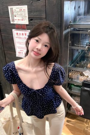 French-Style Ruffled Doll Short-Sleeve Shirt for Women with Puff Sleeves - Cute Vintage Fashion Top