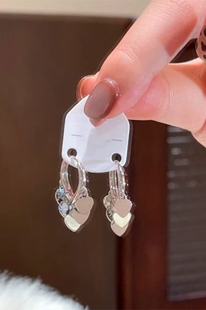 French-style Sequined Heart Earrings for Women - Unique Niche Ear Clips, Trendy 2025 High-End Fashion Jewelry