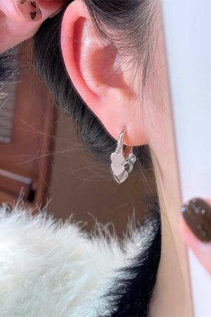 French-style Sequined Heart Earrings for Women - Unique Niche Ear Clips, Trendy 2025 High-End Fashion Jewelry