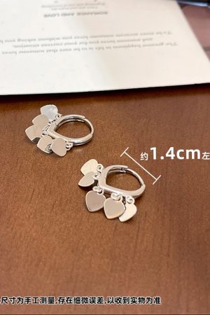 French-style Sequined Heart Earrings for Women - Unique Niche Ear Clips, Trendy 2025 High-End Fashion Jewelry