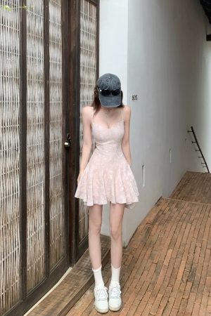 French-Style Sexy Black Spaghetti Strap Dress for Women â€“ Fitted Waist, Slim Short Skirt, Perfect for Summer Fashion