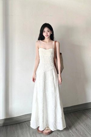 French-Style Sexy Butterfly Jacquard Camisole Dress for Women, Waist-Cinching A-Line Long Skirt, Elegant Summer Fashion