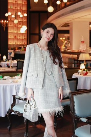French-Style Sleeveless Tank Dress for Women - High-End Quality, Waist-Cinching Design, Chic Manhattan Girl Look