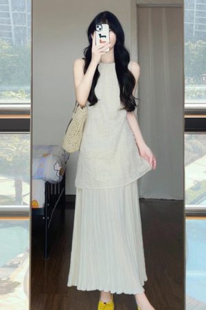 French-Style Sleeveless Two-Piece Long Summer Dress for Women - Chic Vacation Look with Elegant High-End Feel