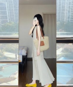 French-Style Sleeveless Two-Piece Long Summer Dress for Women - Chic Vacation Look with Elegant High-End Feel