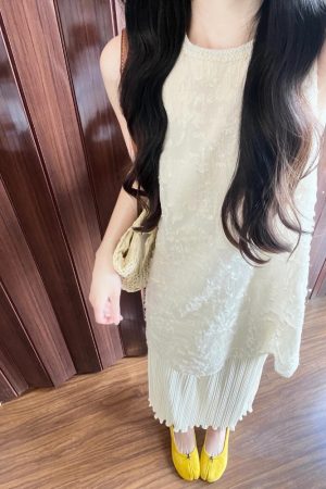 French-Style Sleeveless Two-Piece Long Summer Dress for Women - Chic Vacation Look with Elegant High-End Feel