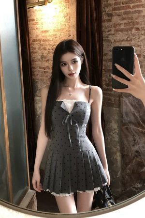 French-Style Spaghetti Strap Dress for Women - Patchwork Polka Dot, Waist-Cinching, Pleated Short Skirt, Chic Temperament Fashion
