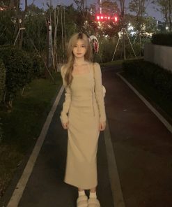 French-Style Square-Neck Long Sleeve Dress for Women, Waist-Cinching Mid-Length Layering Dress for Early Spring Fashion