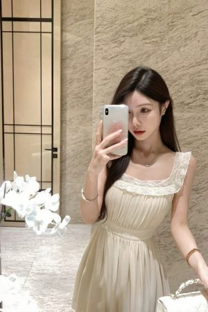 French-Style Square Neck Spaghetti Strap Dress for Women with Lace Splicing, Fitted Waist, and Short Skirt â€“ Perfect Summer Look