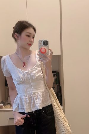 French-Style Sweet Ruffled Doll Short-Sleeve Shirt with Puff Sleeves for Women - Vintage-Inspired Fashion Top