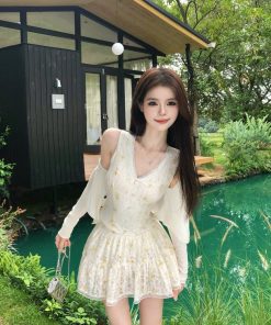 French-Style Sweet Two-Piece Dress Set for Women - Sleeveless Top & Short Skirt, Perfect for Summer Fashion