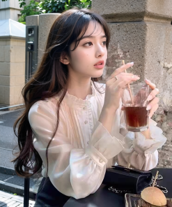 French Style Sweet White Lace Collar Long Sleeve Shirt for Women - Vintage-Inspired Youthful Blouse, Autumn Fashion