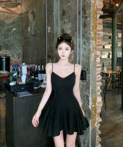 French-Style V-Neck Camisole Dress for Women - Waist-Cinching Fit, Elegant Short Skirt, New Summer Fashion