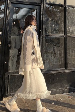 French Style Waist-Cinching Spaghetti Strap Dress for Women - Elegant Long Dress with Fragrant Wind Tassel for Spring and Autumn