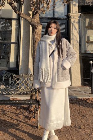 French Style Waist-Cinching Spaghetti Strap Dress for Women - Elegant Long Dress with Fragrant Wind Tassel for Spring and Autumn