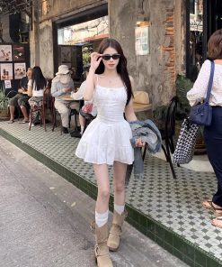 French-Style White Spaghetti Strap Dress for Women, Waist-Cinching Spicy Girl Mini Dress, Spring Vacation Fashion