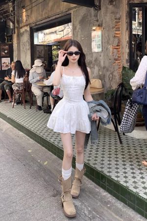 French-Style White Spaghetti Strap Dress for Women, Waist-Cinching Spicy Girl Mini Dress, Spring Vacation Fashion