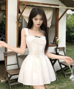 French-Style White Spaghetti Strap Dress for Women with Bow Detail, Fitted Waist, Sweet Temperament, Perfect for Summer