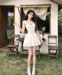 French-Style White Spaghetti Strap Dress for Women with Bow Detail, Fitted Waist, Sweet Temperament, Perfect for Summer