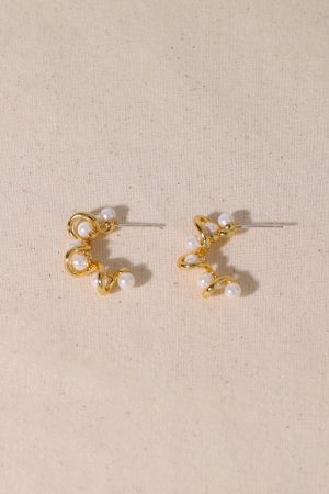 French-Style Wrapped Pearl C-Shaped Clip-On Earrings for Women, Twisted Rope Double-Layer Design, 18K Gold-Plated