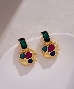 French Vintage Golden Drop Earrings - Unique Retro Design for Autumn/Winter 2025, High-End Ear Accessories