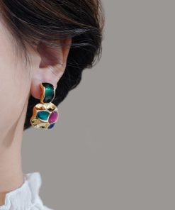 French Vintage Golden Drop Earrings - Unique Retro Design for Autumn/Winter 2025, High-End Ear Accessories