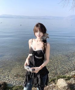 French Vintage Irregular Floral Camisole Top for Women - Loose-Fitting Spring Style, Short Length, Boho Chic Fashion