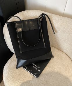 French Vintage Matte Tote Bag for Women - Large Capacity Shoulder Crossbody Bag - Spring/Summer 2025 Commuter Style