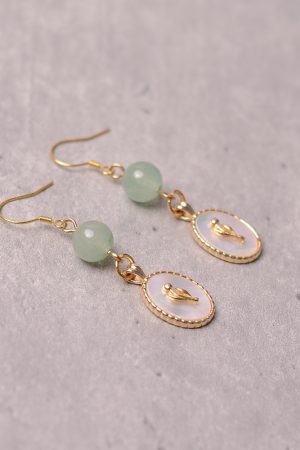 French Vintage Mother-of-Pearl Rose Earrings for Women - High-End Niche Design Studs and Drop Earrings, 2025 Fashion Statement