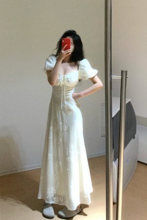 French Vintage One-Shoulder Embroidered Dress for Women â€“ Elegant Waist-Cinching Long Dress in Gentle Style for Summer Events