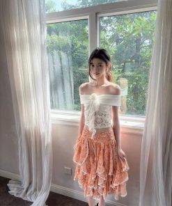 French Vintage One-Shoulder Hollow Lace Patchwork Floral Camisole Top - Sweet and Spicy Women's Fashion